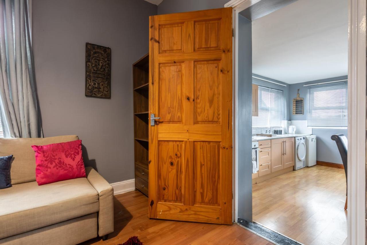 City Centre Super Spacious Apartments Free Parking And Wi Fi Newcastle upon Tyne Bagian luar foto