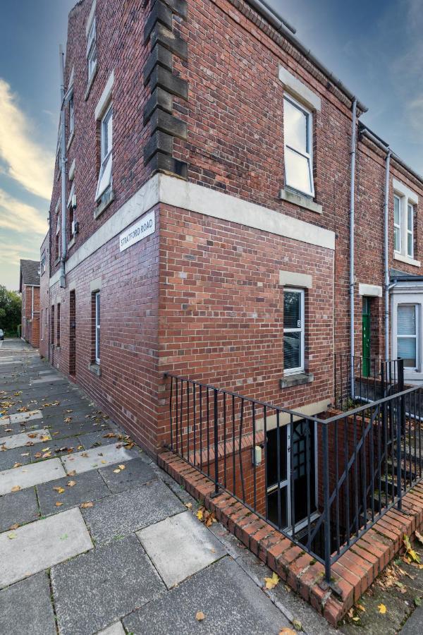 City Centre Super Spacious Apartments Free Parking And Wi Fi Newcastle upon Tyne Bagian luar foto
